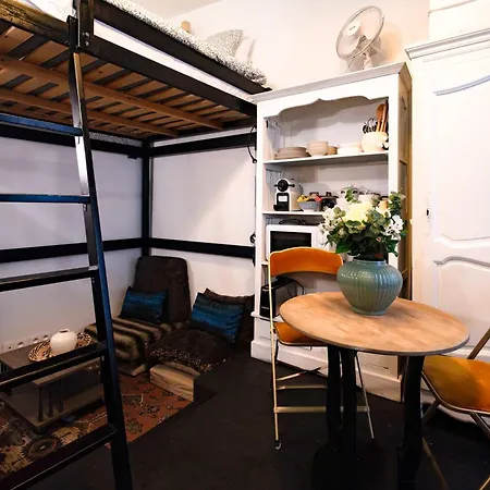 Design Pigalle Montmartre Apartment